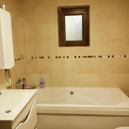 Chalet Cider&squash Garden Haus, Grncarska 6, Prnjavor